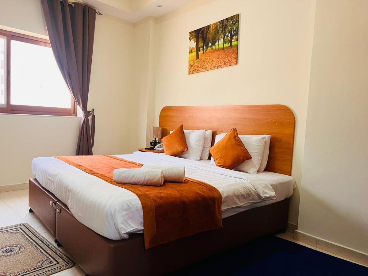 Marhaba Deira Hotel Дубай Екстериор снимка