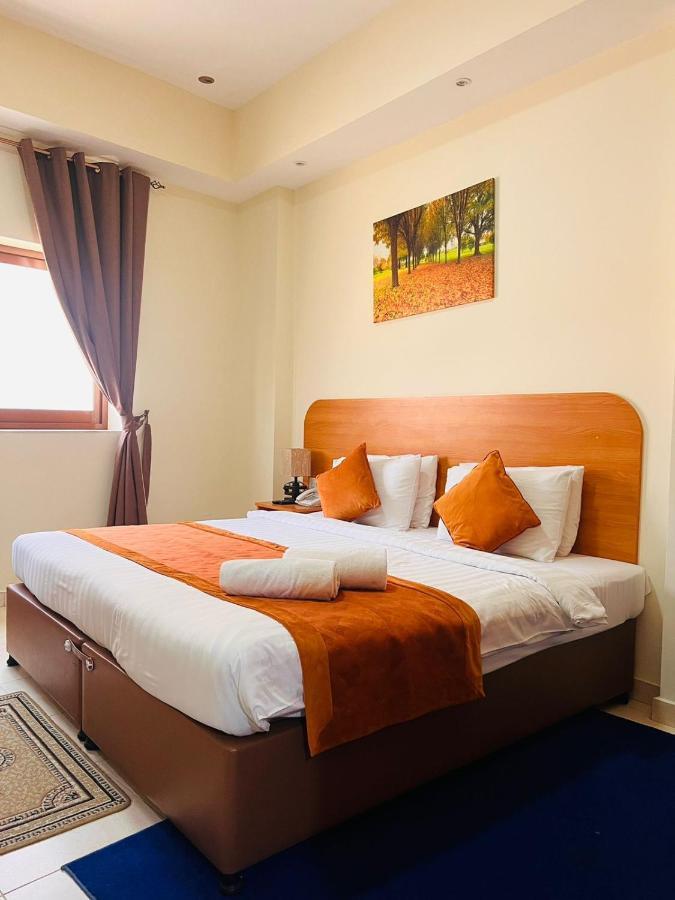 Marhaba Deira Hotel Дубай Екстериор снимка